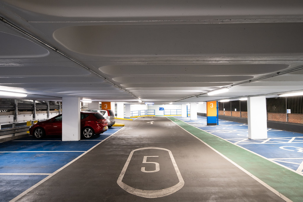 Crown Street Car Park Brentwood, Essex Testing out my ne… Flickr