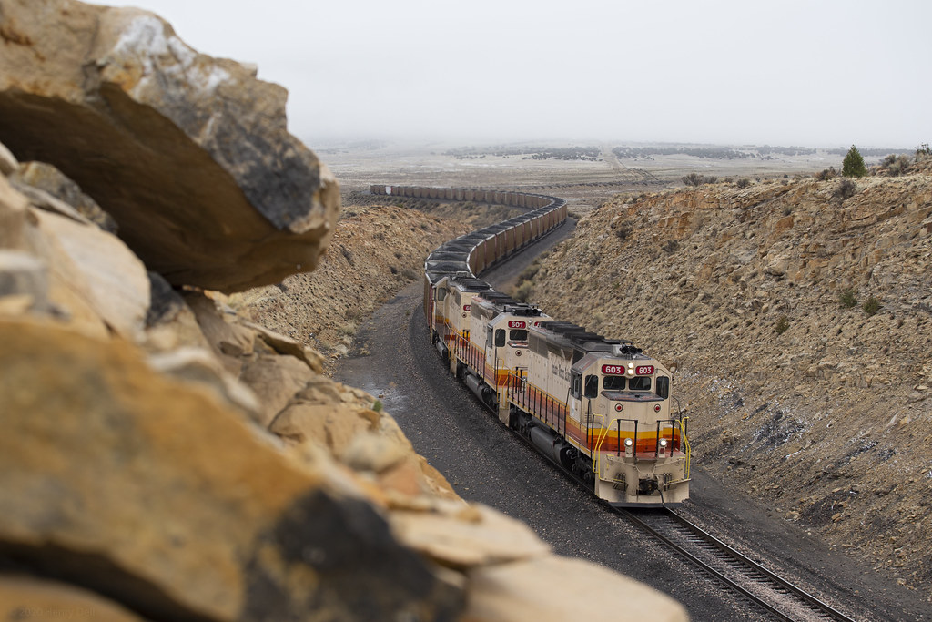 Returning to Prewitt Escalante Railway SD402s 603, 601, a… Flickr