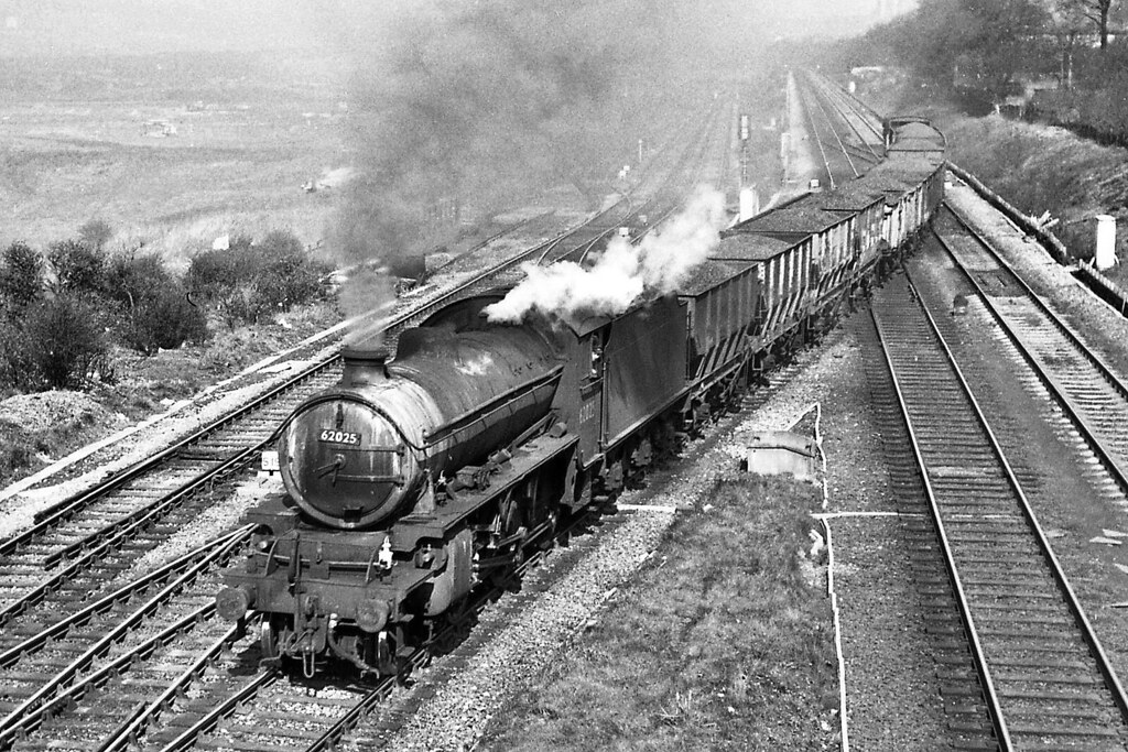 (152cS) 62025 Low Fell 31367 (Trevor Ermel) 62025 with a… Flickr