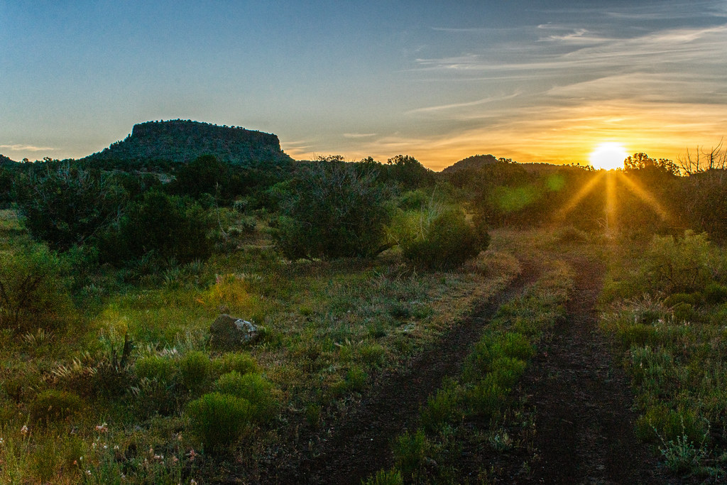 DSC05509E Backcountry Sunrise Camp Verde, Arizona sunri… Flickr