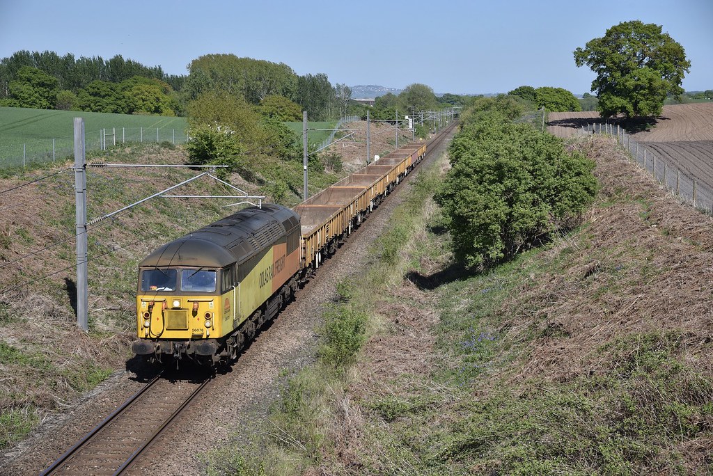 Colas Grid Colas 56078 approaching Crewe near Weston with … Flickr