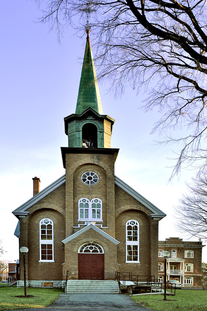 _33E31438''x12''StZéphirin StadaconaLimoilou Daniel Abel Flickr