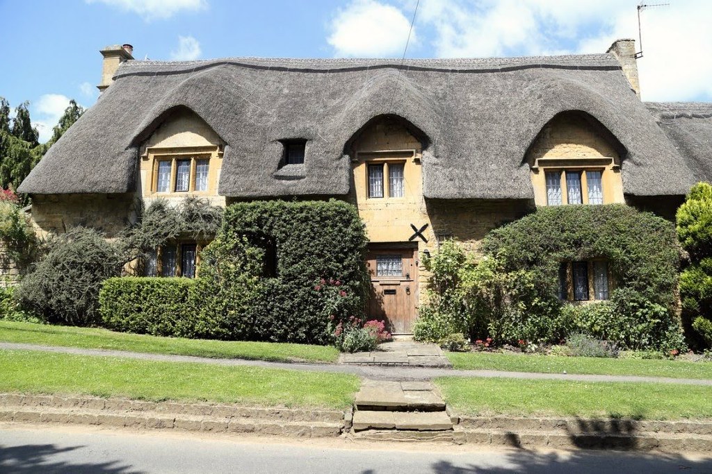 Cotswold cottage Joseph Whitbread Flickr