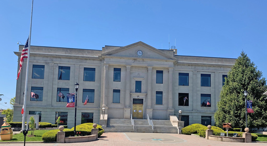 linden city hall Augusto Verissimo Flickr