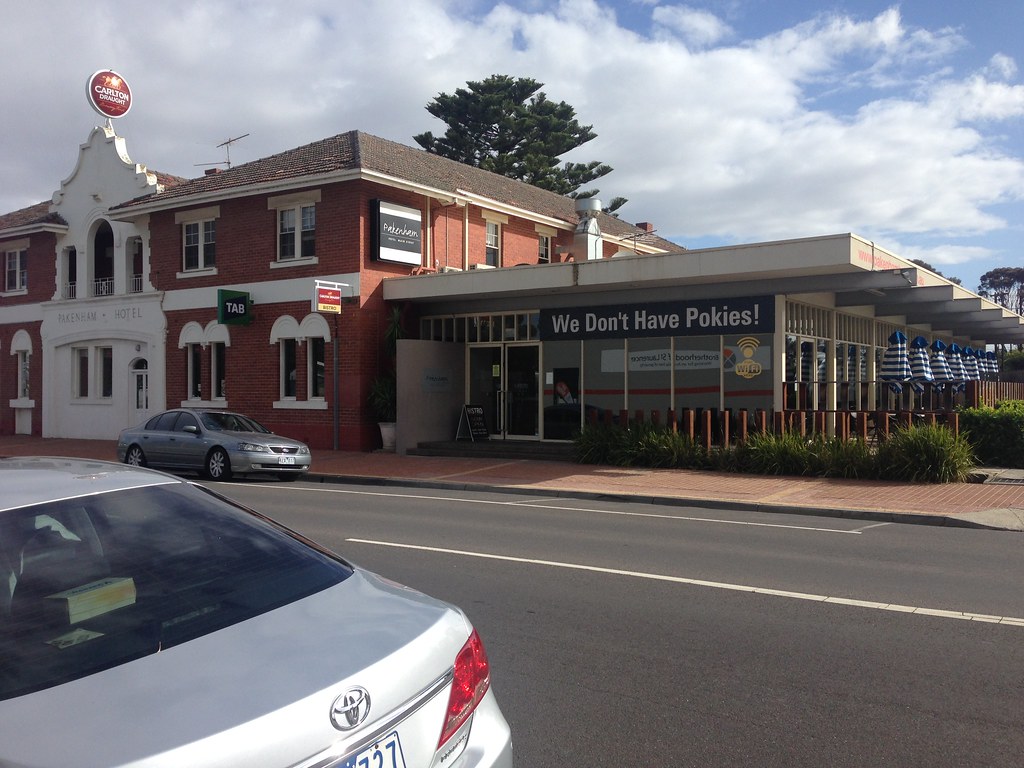 Pakenham Hotel with 'We Don't Have Pokies' banner, Pakenha… Flickr