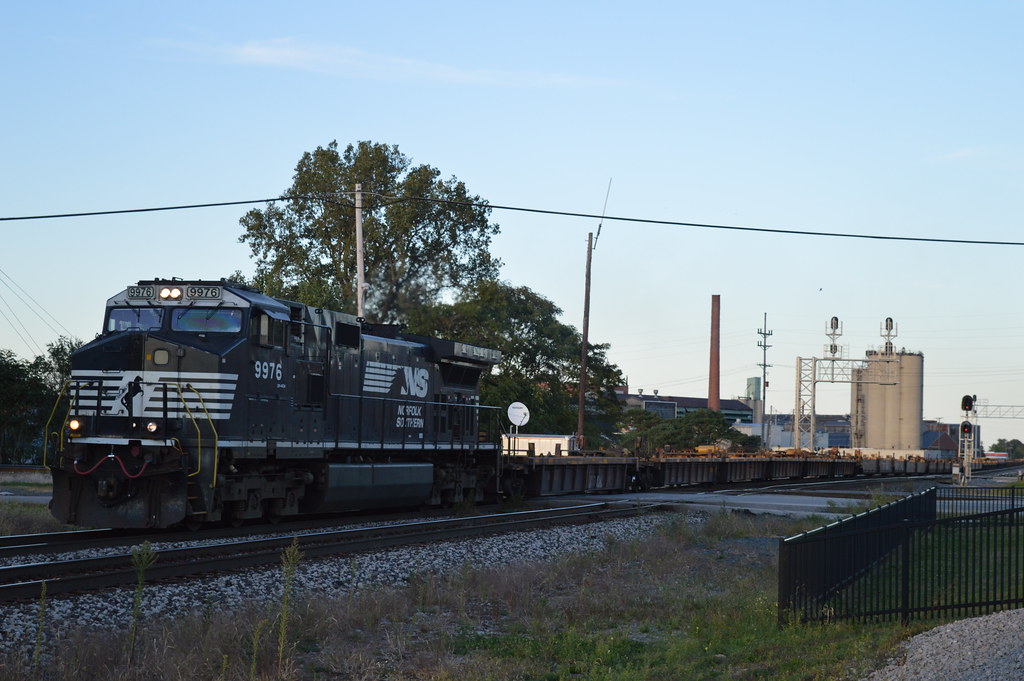 NS 9976 Fostoria Ohio Norfolk Southern 9976 with empty wel… Flickr