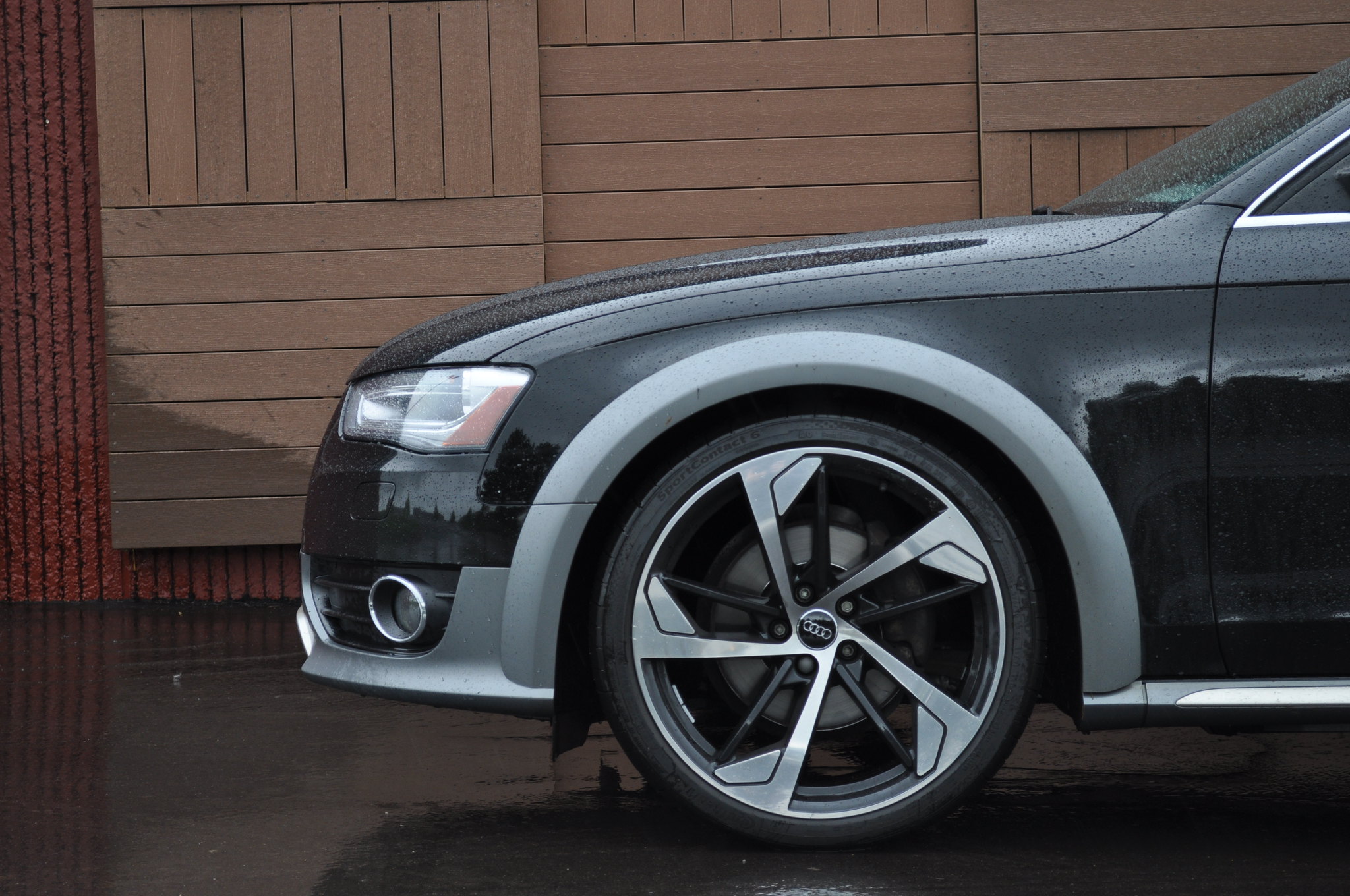B8.5 Allroad Content! Lowered riding on 20" RS5 Black