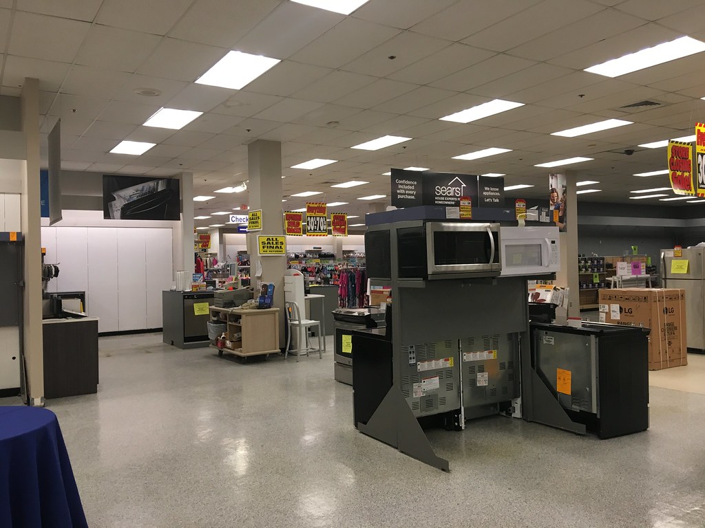 Steeplegate Sears Going out of Business Appliance Sales Ar… Flickr
