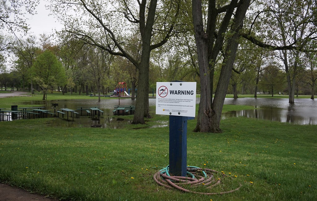 Riverside Park 5/19 details to follow Press L for light… Flickr