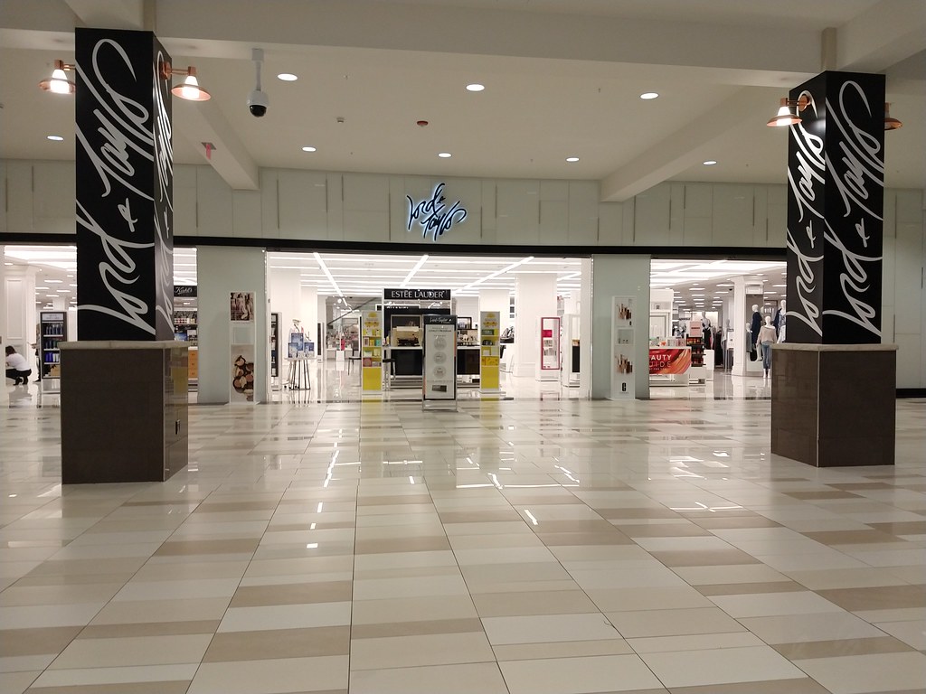 Lord and Taylor Crossgates Mall Albany NY gameking3 Flickr