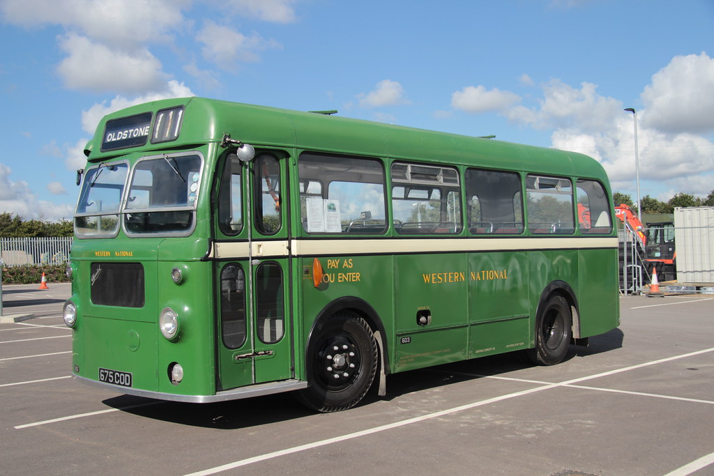 675COD Western National 603 Oxford Parkway Oxford Bus Muse… Flickr