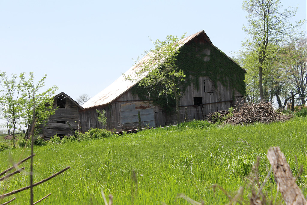 343 2014 05 08 file Barn view West Line, Mo John H Crain Flickr
