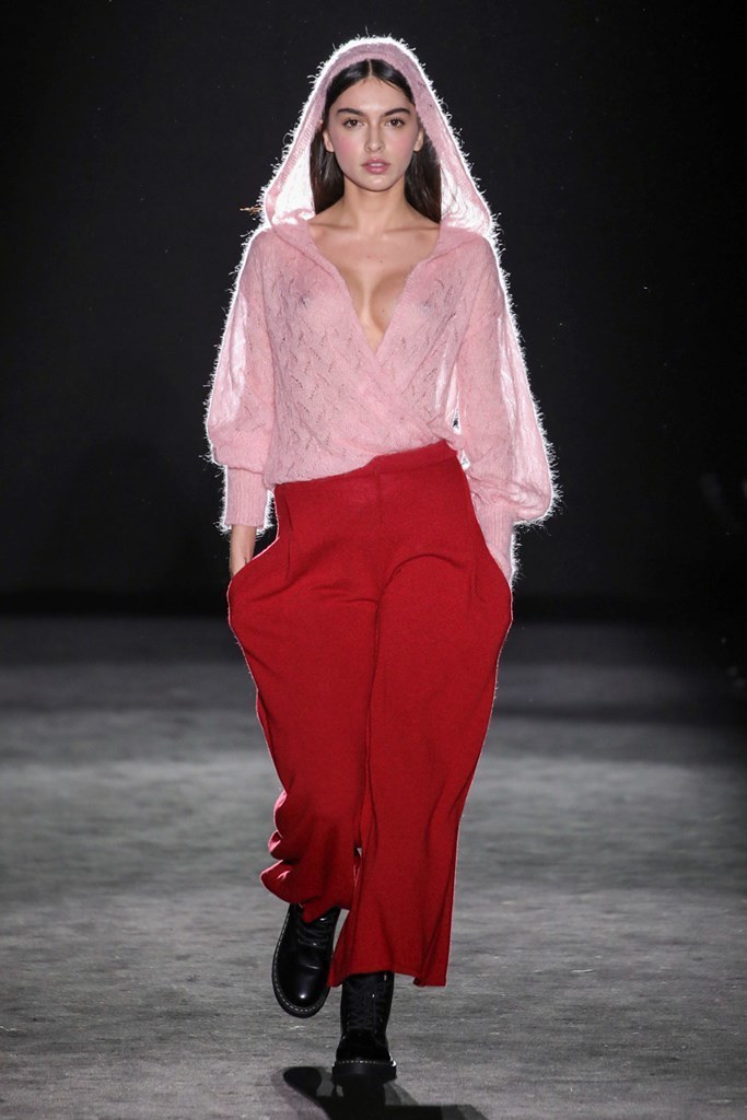 VÚ BARCELONA Fall Winter 2020 Womenswear More Updates bit… Flickr