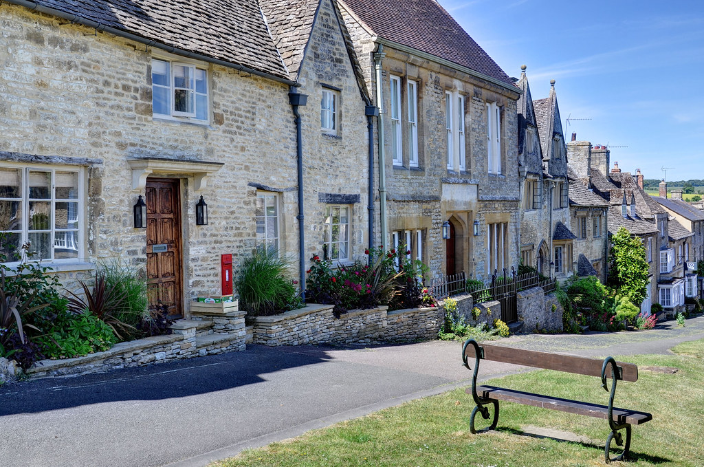 The Hill, Burford, Oxfordshire Burford is a beautiful litt… Flickr