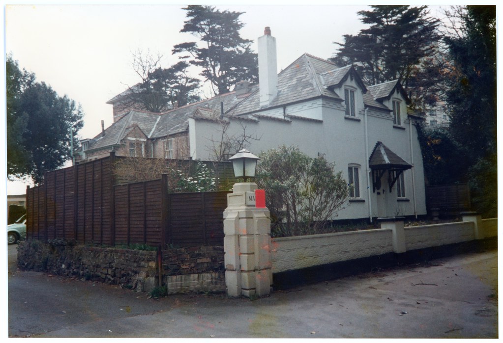 Dunholme Manor Cottage, 57 Manor Road, East Cliff, Bournem… Flickr