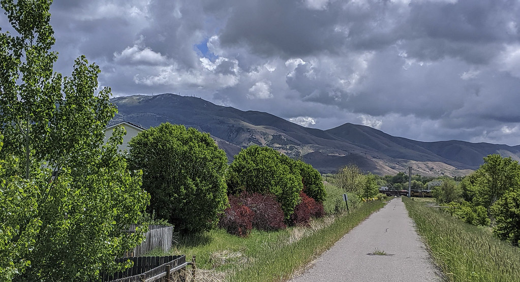 Late May on the Portneuf River trail At Pocatello, Idaho. … Flickr