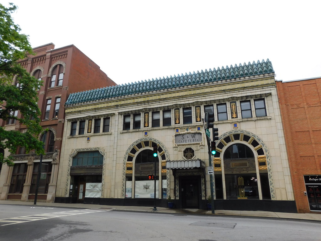 S & W Cafeteria Asheville, North Carolina The Art Deco str… Flickr