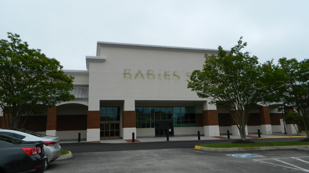 Babies R Us (closed) a photo on Flickriver