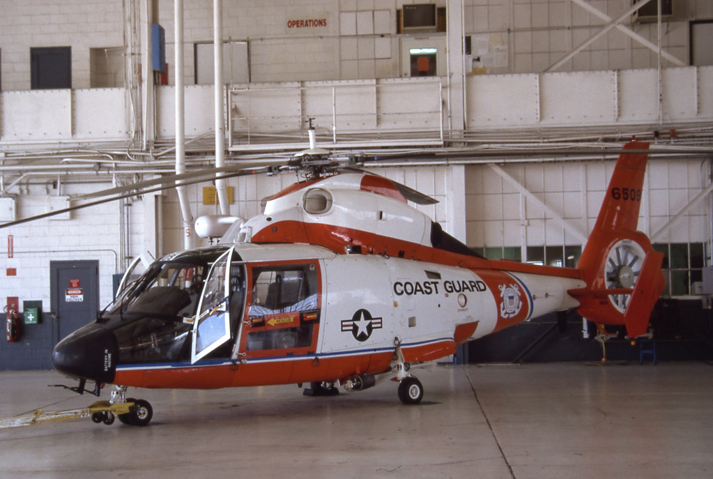 6509. US Coast Guard Aerospatiale HH65A Dolphin Opa Locka… Flickr