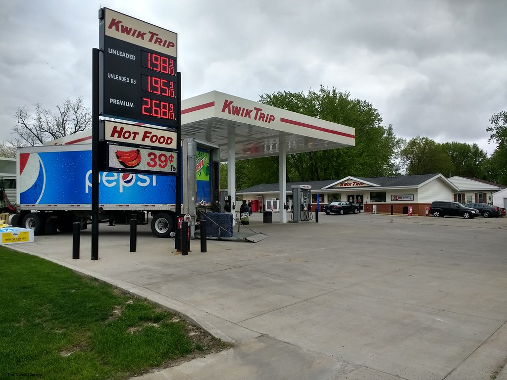Kwik Trip (Dodge Center, MN) Store 789 Address 408 2nd… Flickr