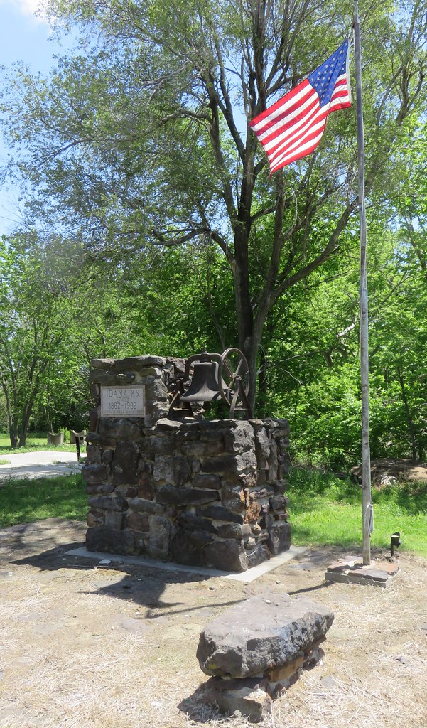 Elevation of Clay Center, KS, USA Topographic Map Altitude Map