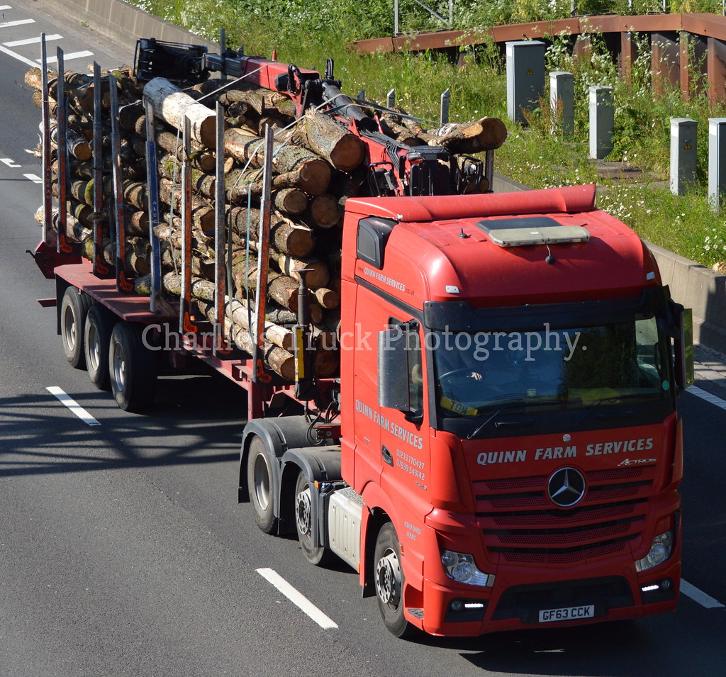 Quinn Farm Services GF63 CCK. M25 Convoy. Charlie Goody Flickr