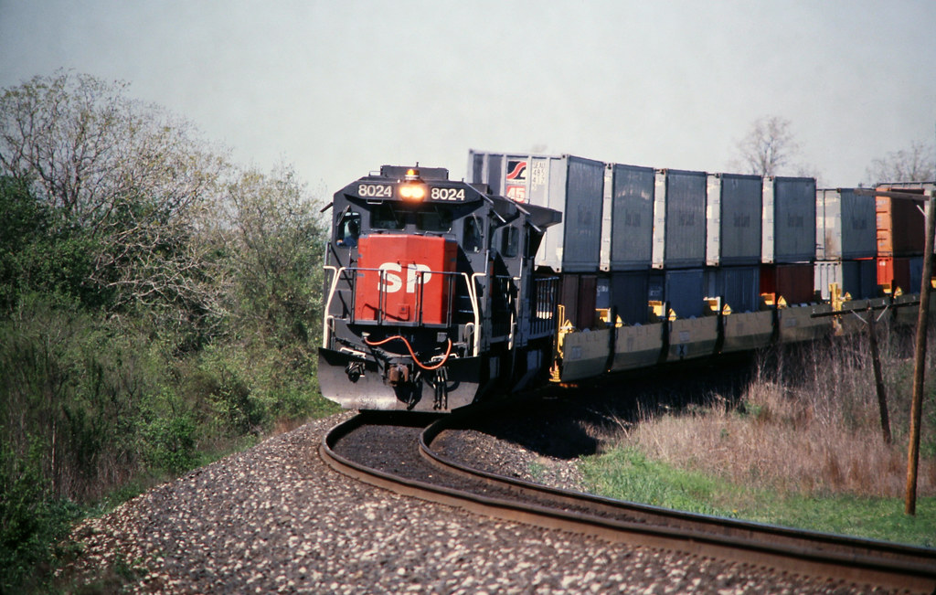 SP, Waelder, Texas, 1990 Eastbound Southern Pacific Railro… Flickr