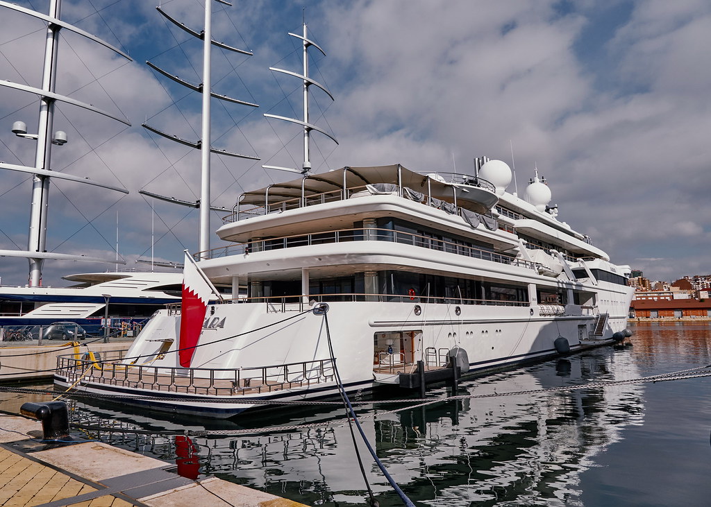 Katara Port Marina Tarraco, Tarragona. Yacht IMO 9562805 … Flickr