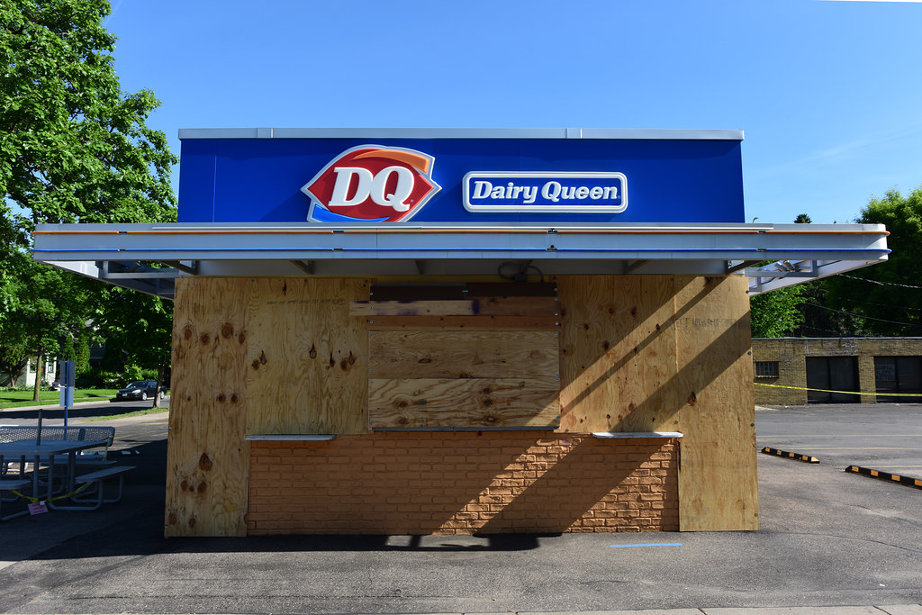 Dairy Queen on Lake Street Minneapolis, Minnesota May 31, … Flickr