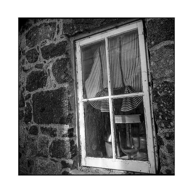 window • guernsey • 2019 extrait du livre "Iles" en vente … Flickr