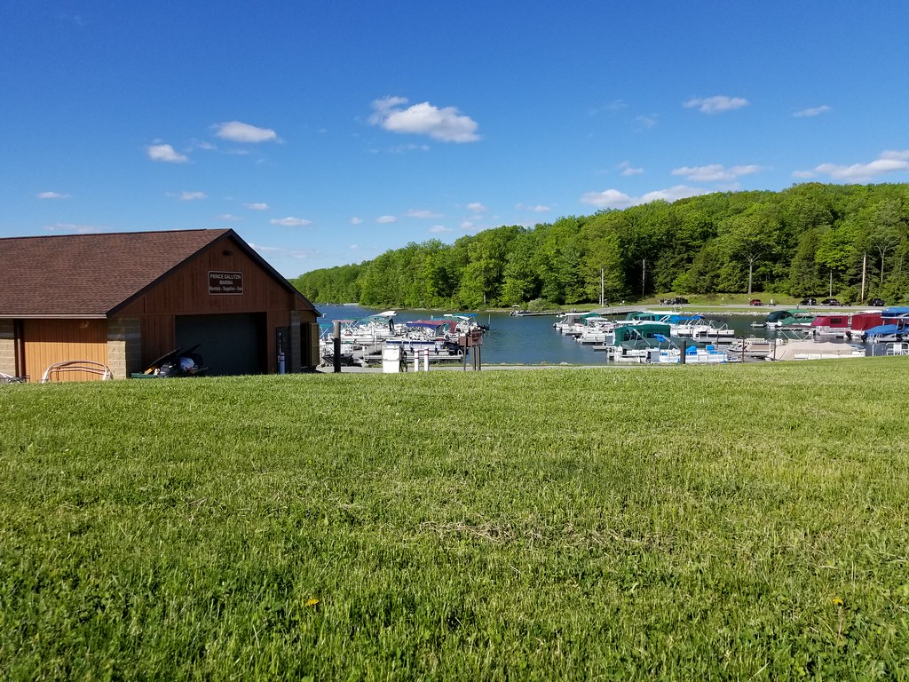 https//www.dcnr.pa.gov/StateParks/FindAPark/PrinceGallitz… Flickr