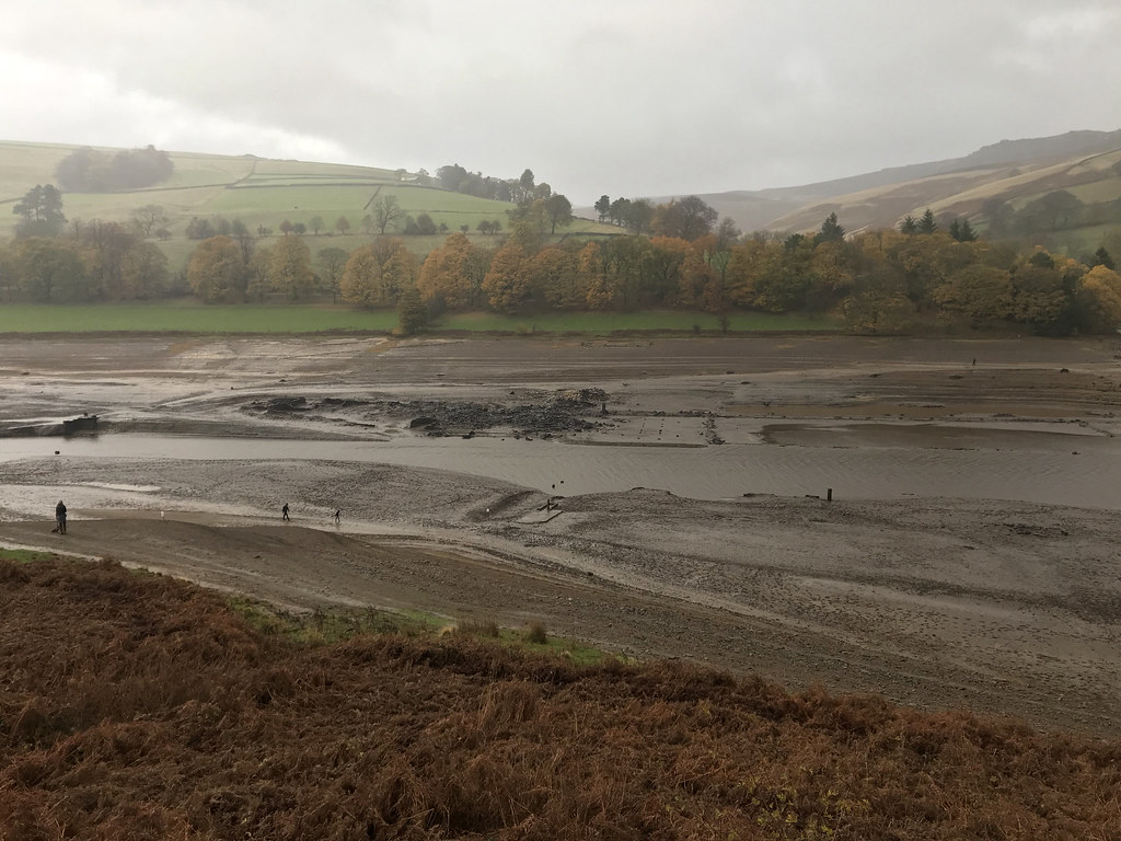 Derwent Village Ladybower Reservoir, November 2018 Flickr