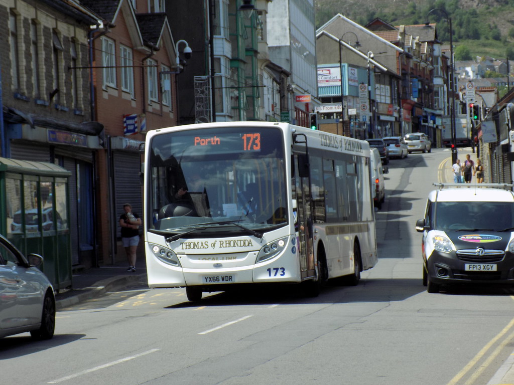 YX66 WDR Thomas of Rhondda (173 Porth Clydach Vale) Po… Flickr
