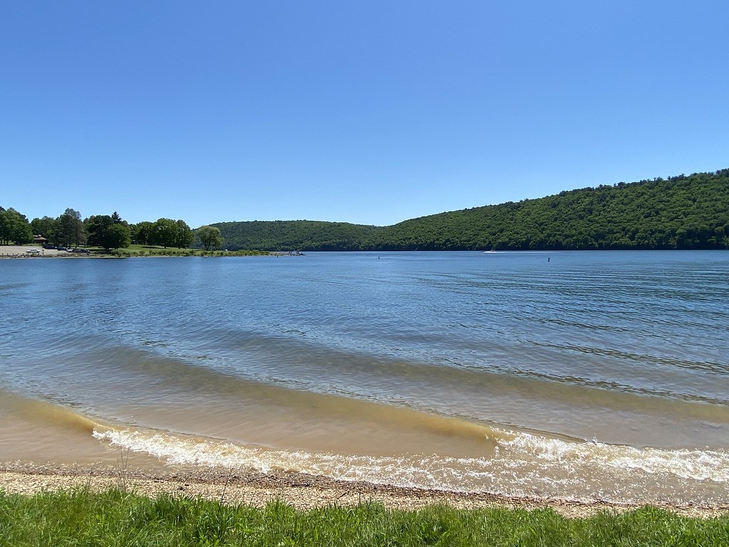 Beltzville Lake Seen in Beltzville State Park. en.wikipedi… Flickr