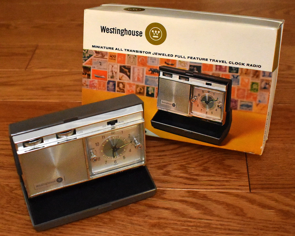 Vintage Westinghouse Travel Clock Radio, Model H968PLB, AM… Flickr