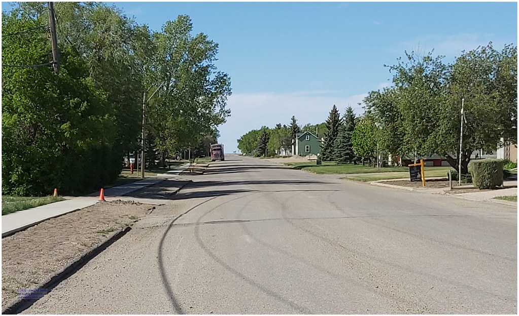 Gravelbourg SK Highway 20200601_164838 SG View north on Sa… Flickr