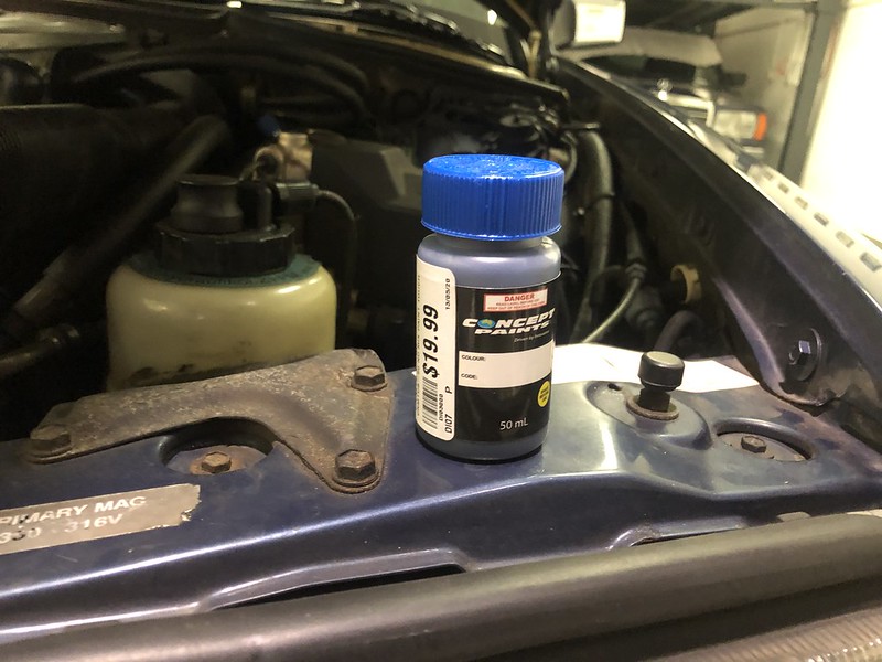 560SEC stone chip touch up « Classic Jalopy