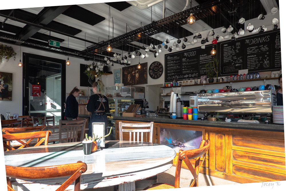 Black and White Coffee Cartel On a walk around the city wi… Flickr