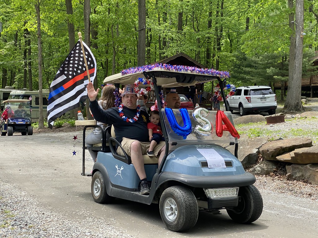 Memorial Day golf cart parade, Sun Valley RV Resort, Narvo… Flickr