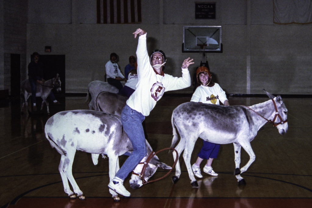 StudentPreviewDays_1989_50 Donkey Basketball Dan Wood Flickr