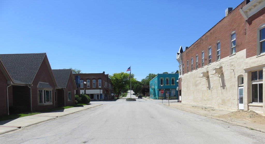 Downtown Hamburg, Iowa Hamburg is a small town located jus… Flickr