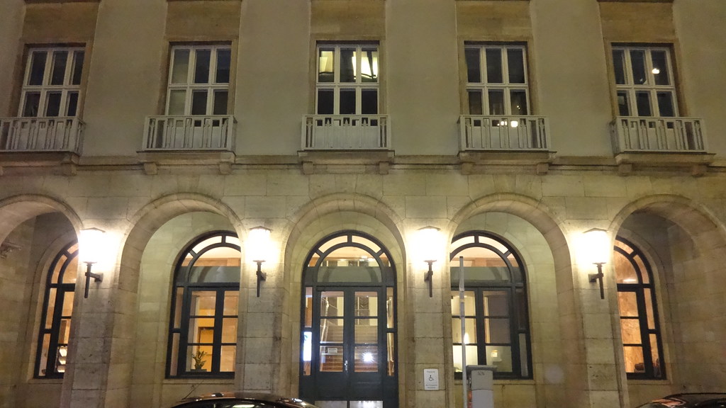 1937/39 Berlin Rundbogenportale städtisches Verwaltungsgebäude C von