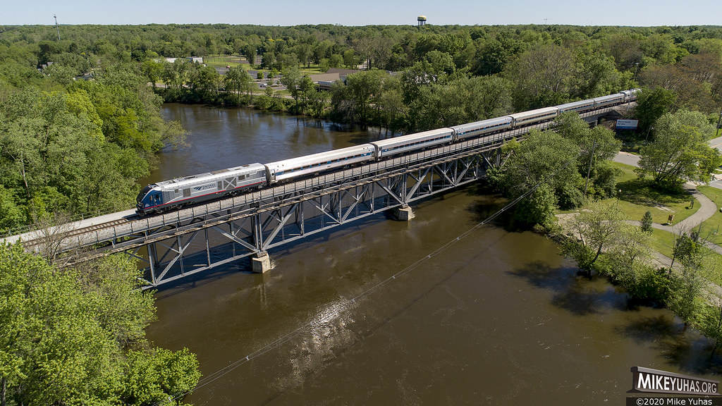 Niles Amtrak train 365, the Blue Water from Port Huron to … Flickr