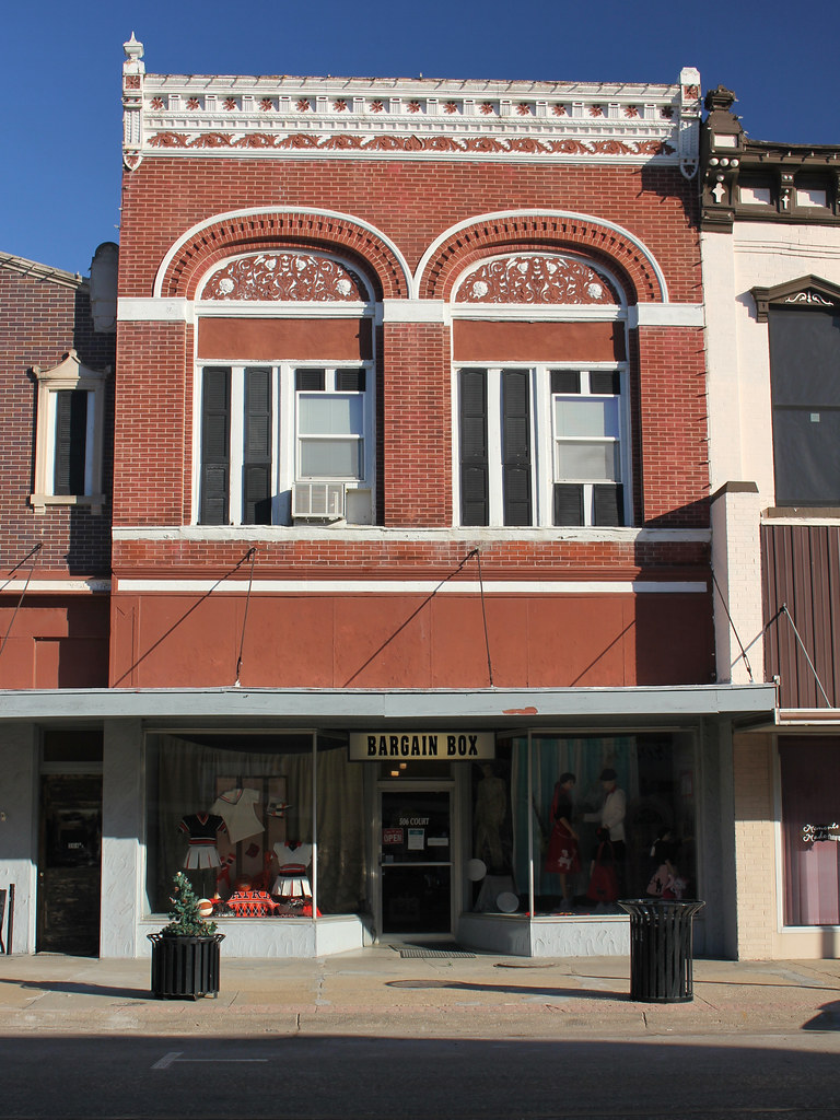 Crowell Building Beatrice, NE Tom McLaughlin Flickr
