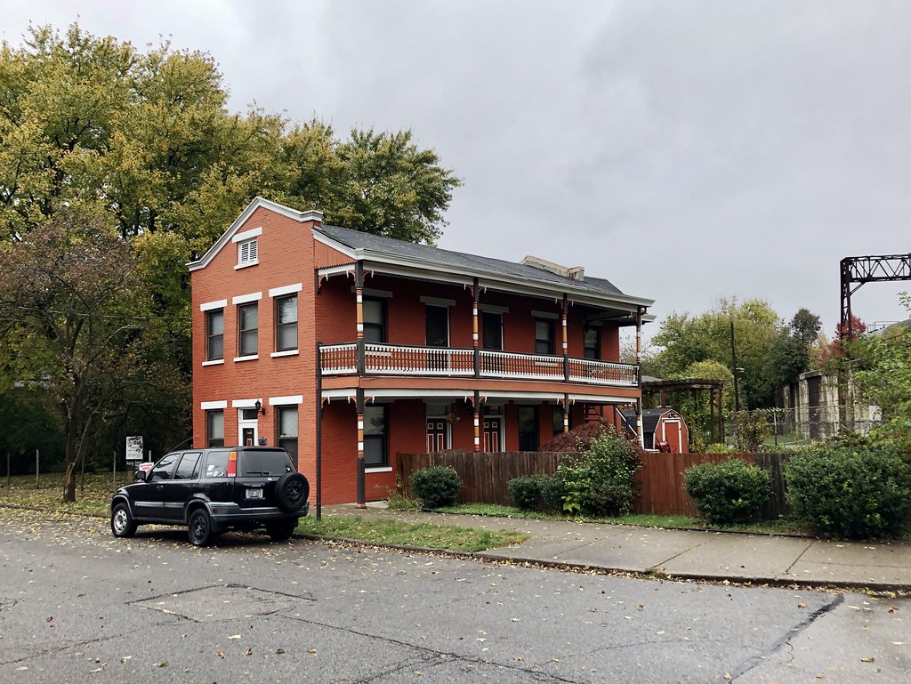 7th Street, Mainstrasse Village, Covington, KY Warren LeMay Flickr