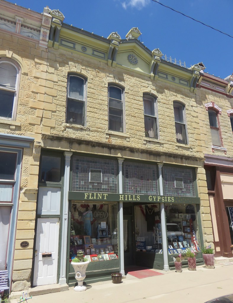 J.S. Schroeder Building (Peabody, Kansas) Built in 1884, t… Flickr
