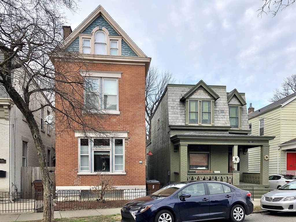 7th Street, Mainstrasse Village, Covington, KY Warren LeMay Flickr