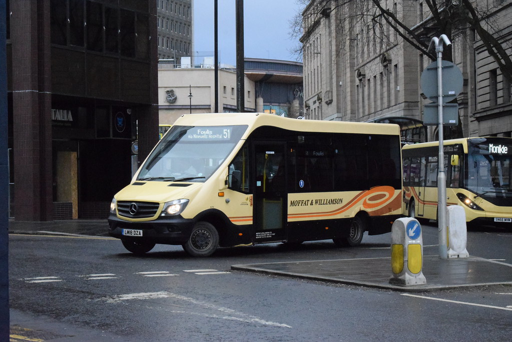 MW LM18DZA Crichton Street, Dundee Moffat and Williamsom… Flickr