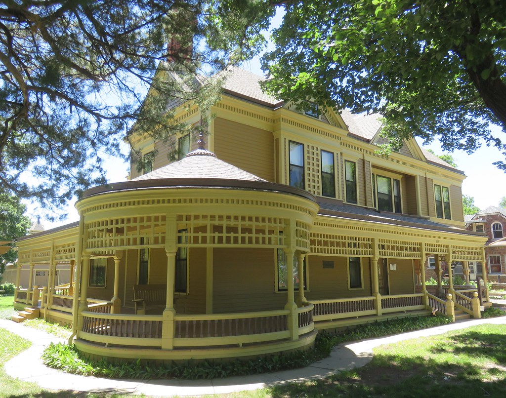 Bernhard Warkentin Residence (Newton, Kansas) Built in 188… Flickr