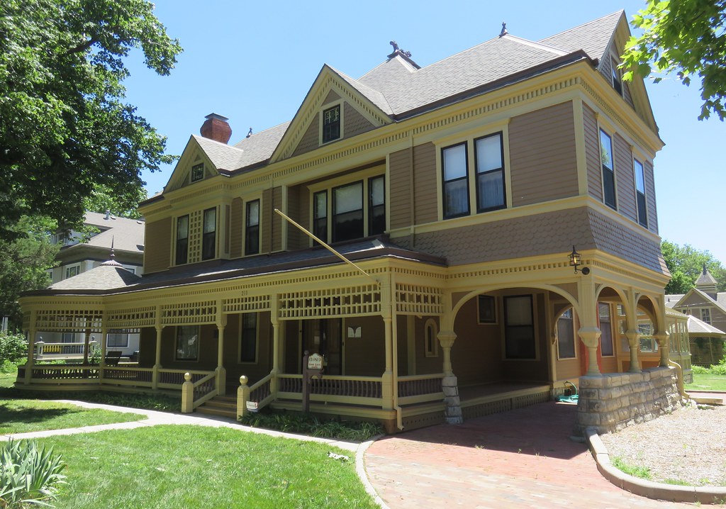 Bernhard Warkentin Residence (Newton, Kansas) Built in 188… Flickr